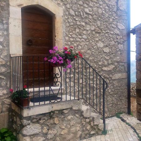 Casa A Santo Stefano Di Sessanio Villa Buitenkant foto